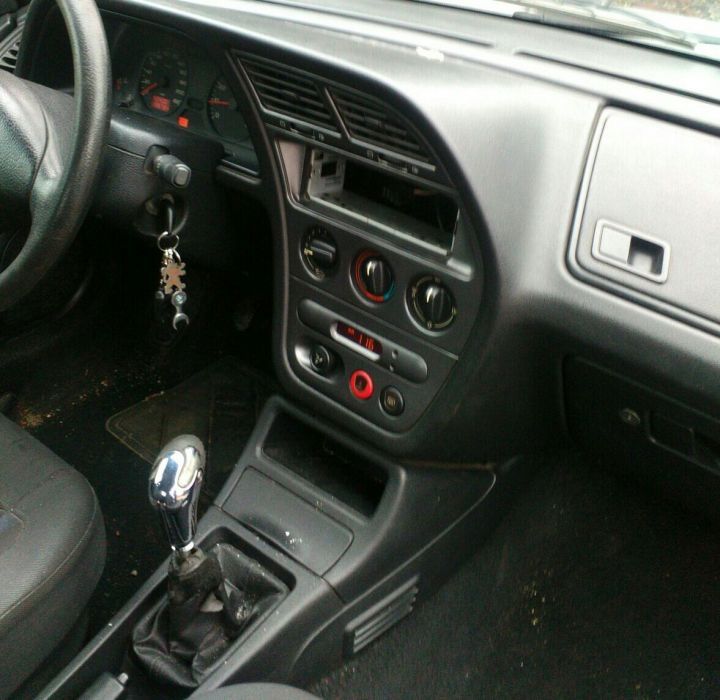 Пежо 306 на части 1.4бензин 75 коня 98год