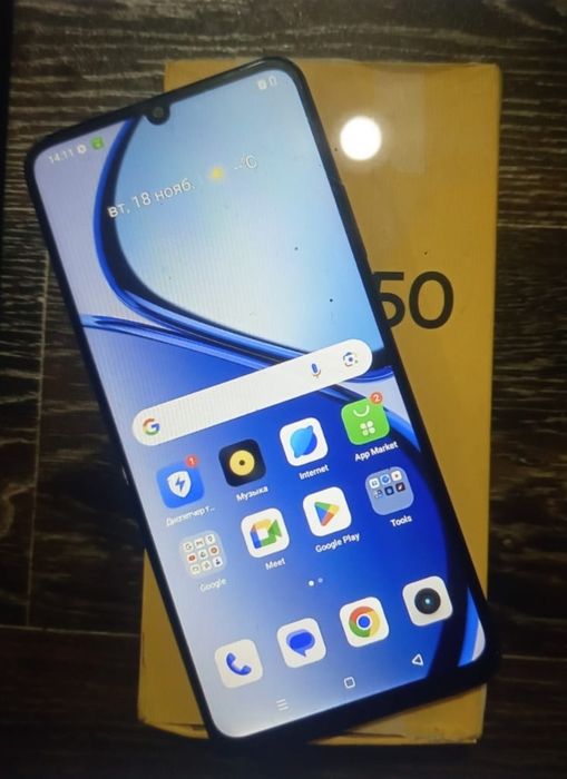 В продаже Realme Note 50.