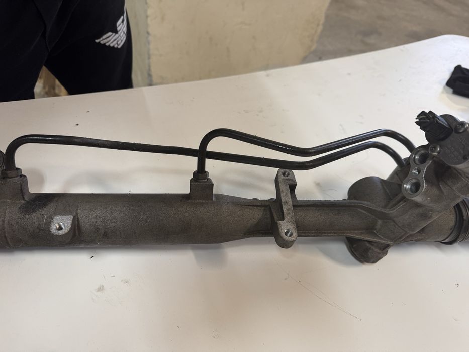 Кормилна рейка опел вектра Ц с букса/ opel Vectra c