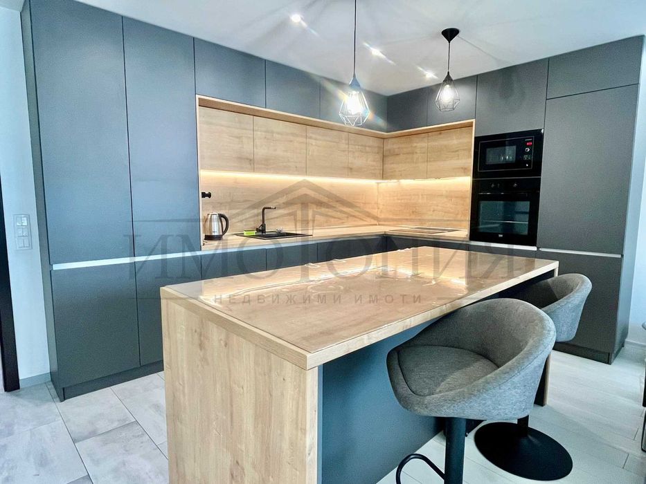 Тристаен апартамент под наем в жк. Симеоново