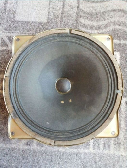 Динамик Динамик.