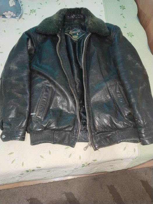 Продам куртку натуральная кожа