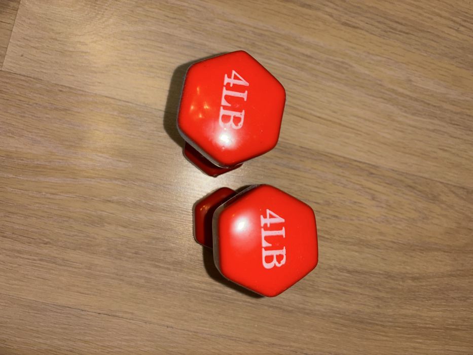 Гантели 4 фунта