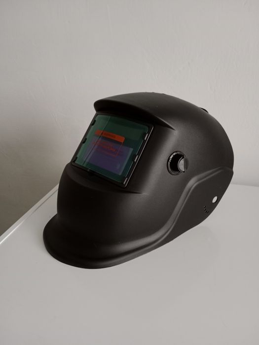 Сварочная маска продаю