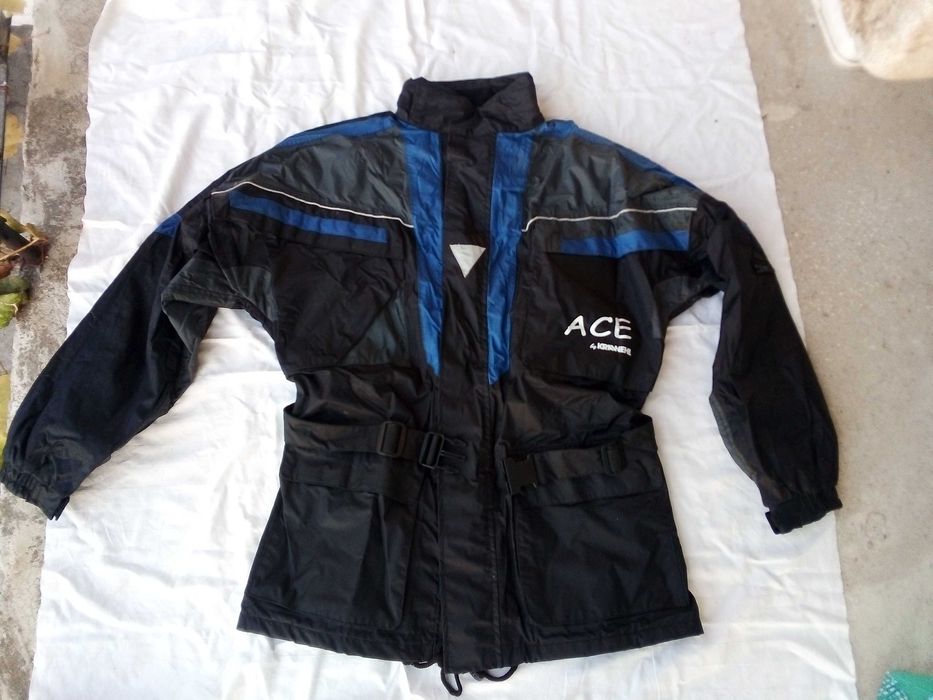 Мото якета панталон ръкавици и ауспуси