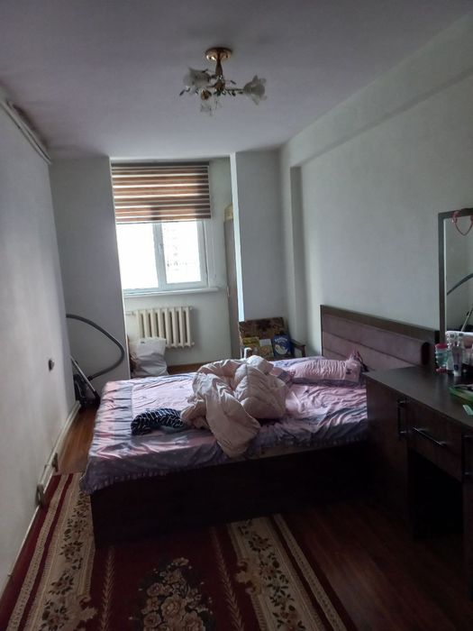 Kvartira sotiladi Bobur ko'cha
