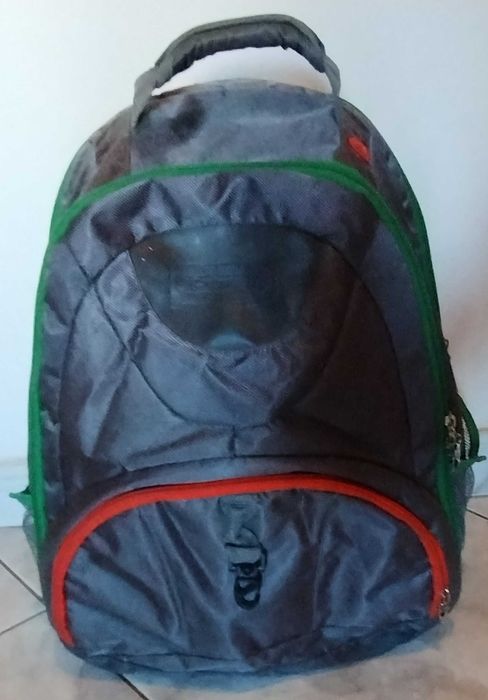 Rucsac spatios, stare foarte buna