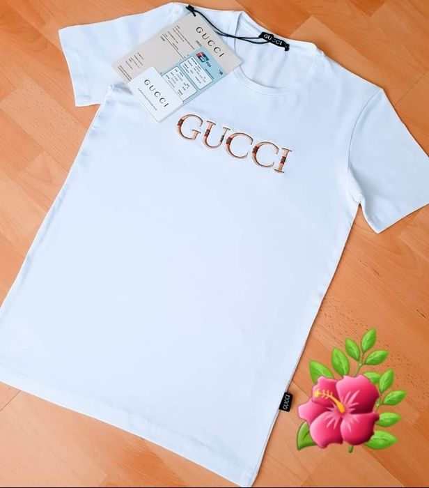 Tricouri dama si barbat, diverse mărimi, logo brodat