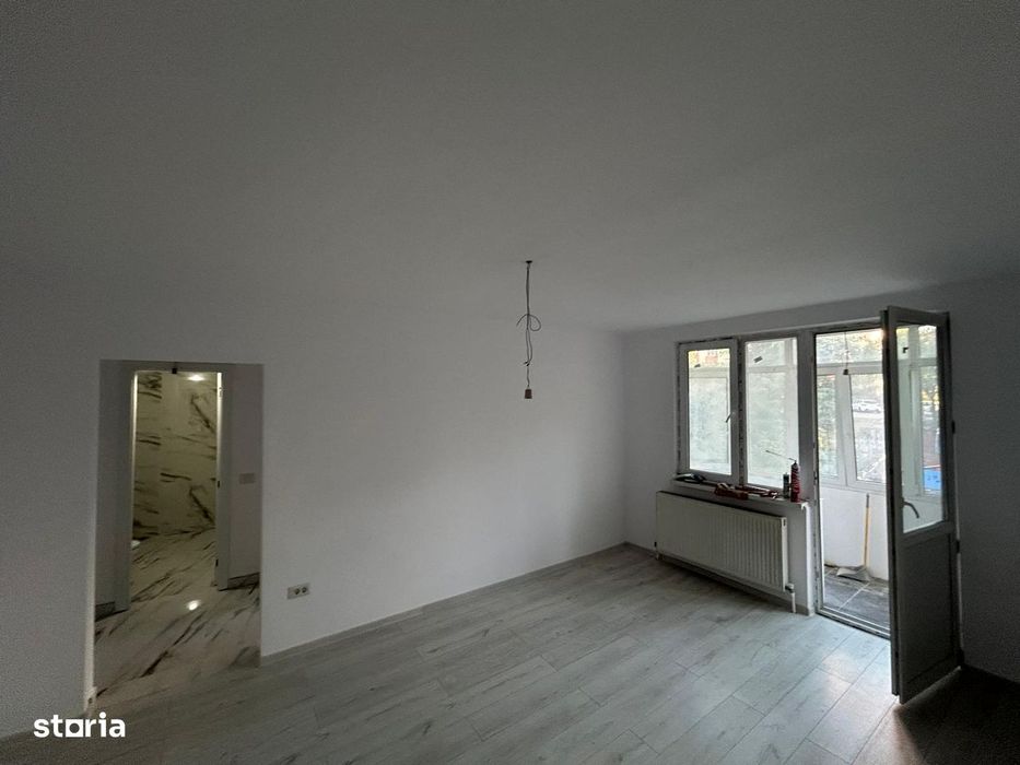 Apartament 3 camere etaj 1 zona orion renovat complet