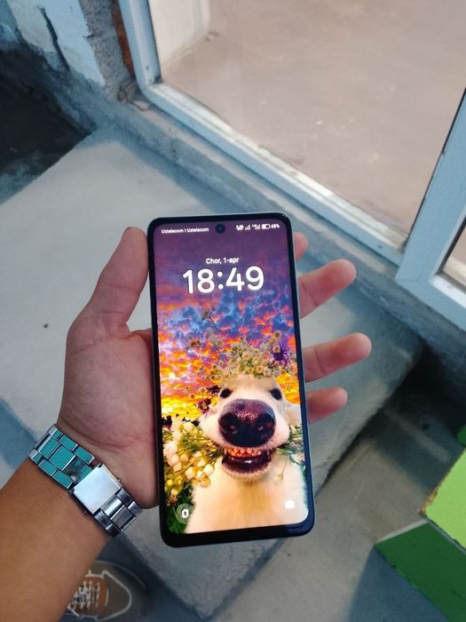 OPPO A60 xotira 128ga 8 holati ideal karobka bor