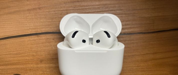 Продам AirPods 4