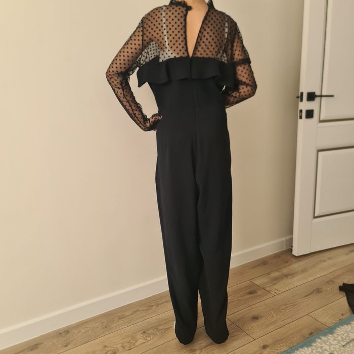 Сатылымда базалық көйлектер