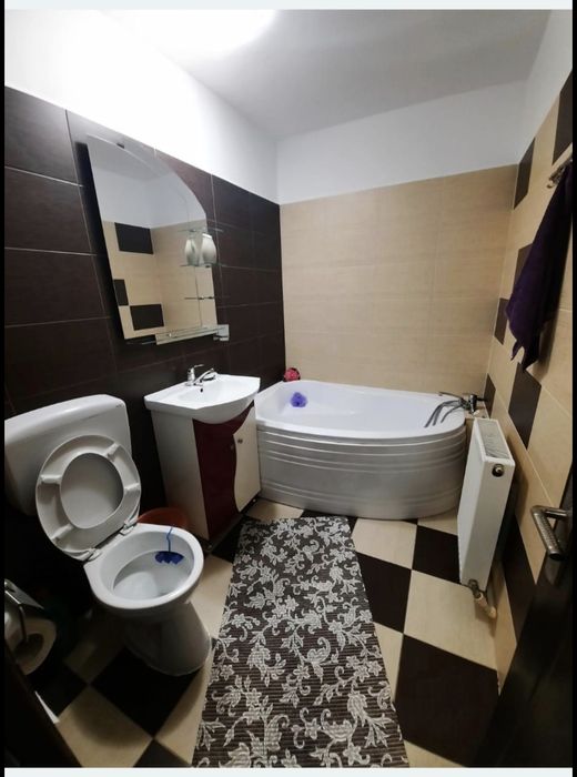 Apartament de închiriat