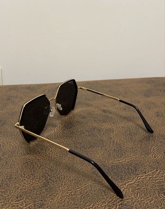 Дамски слънчеви очила