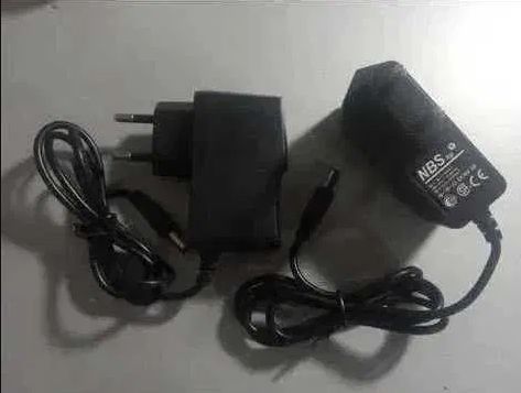 блок питания на / 9 вольт адаптер по питанию