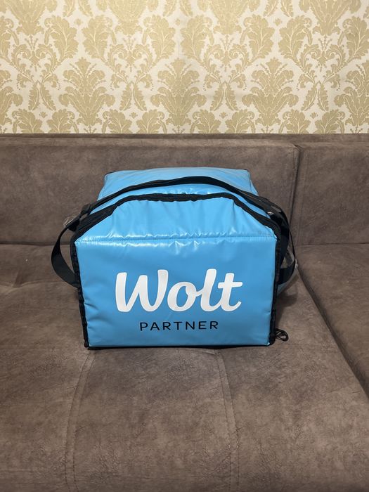 Продаю сумку Wolt для доставок