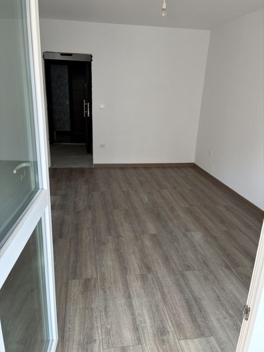 Продава се Двустаен апартамент в Пловдив, Южен - 74 кв.м за 1621 €/кв.м - Снимка #1