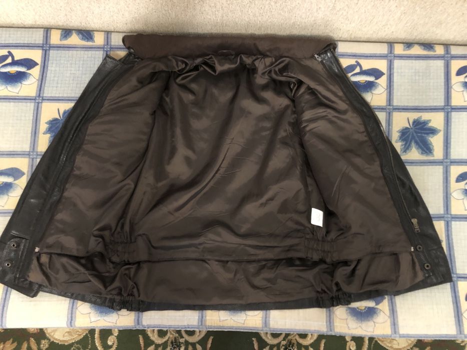 Продам «Пилотную» Кожаную куртку.