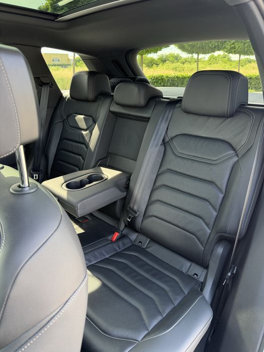 VW Touareg R-Line 3.0 V6 TDI 286 к.с. 4Motion