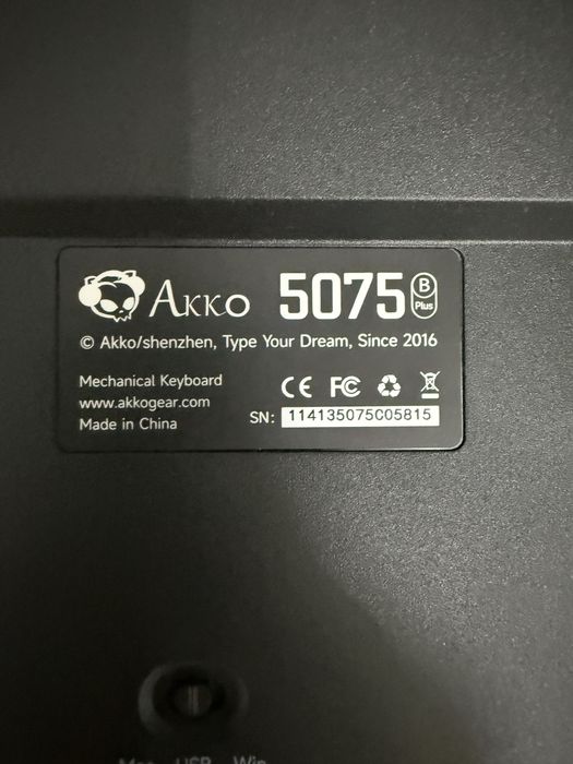 Tastatura mecanica Akko yellow switch