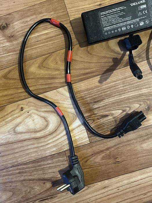 Зарядное устройство для ноутбуков