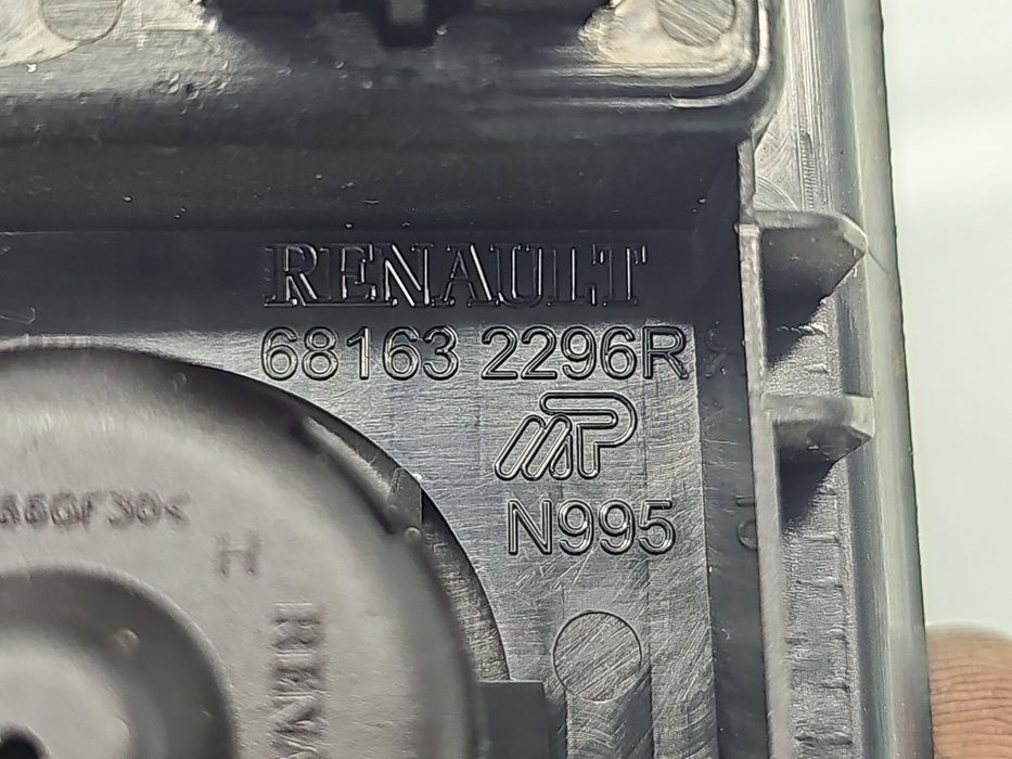 Buton reglaj oglinzi Dacia Duster 2 [Fabr 2017-2023] 681632296R