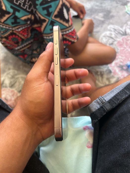 Vand iphone 16 pro max 256 gb