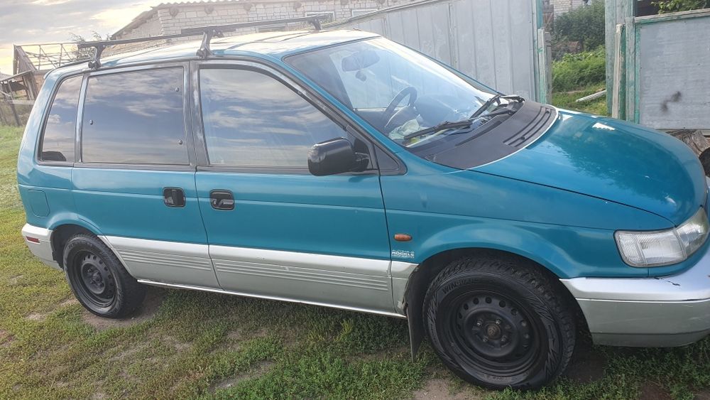 Mitsubishi space runner