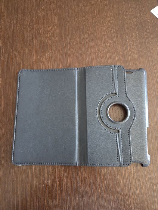 Калъф за малък таблет