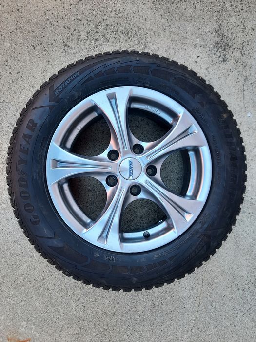 Зимни гуми Goodyear 195/65 R15 джанти Alutec