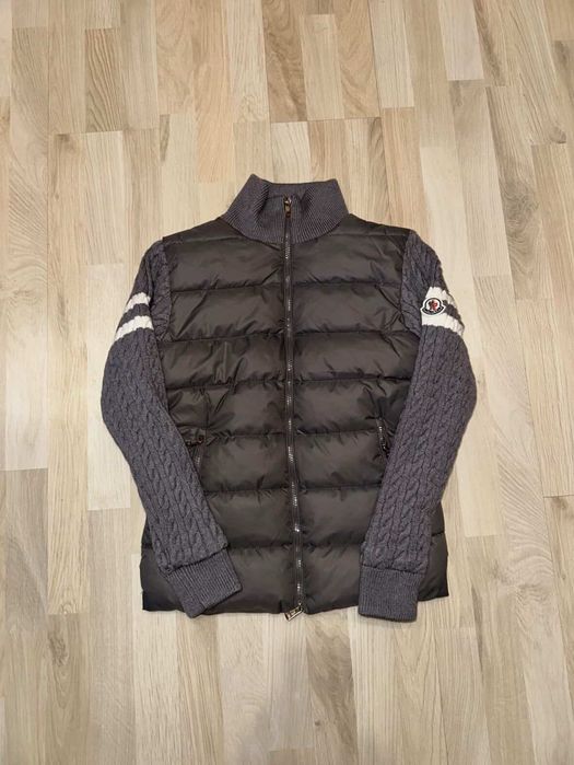 Moncler Яке Чисто Ново