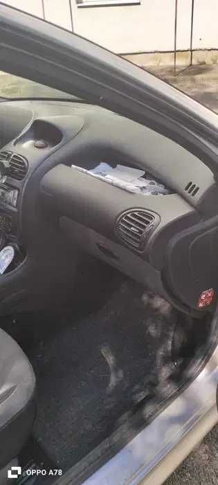 Peugeot 206, 2006, 1.4 benzină, 124.600 km — AC, consum mic