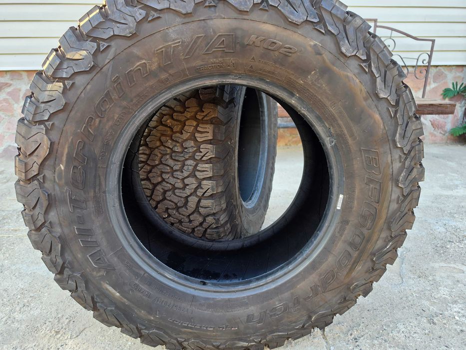 Гуми BF-Goodrich All-terrain 285/70 R17 2бр.