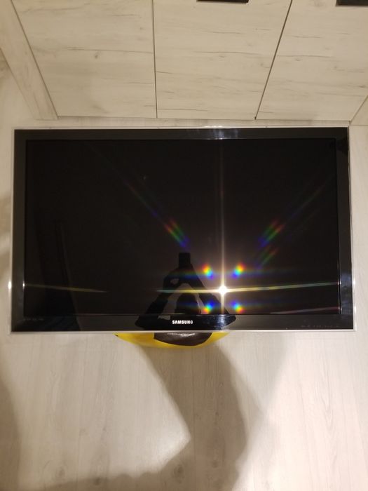 Televizor Smart LCD Samsung HD+ LE46C750R2Z