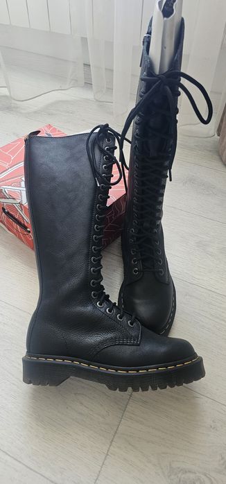 Обувь 39 размера, одежда