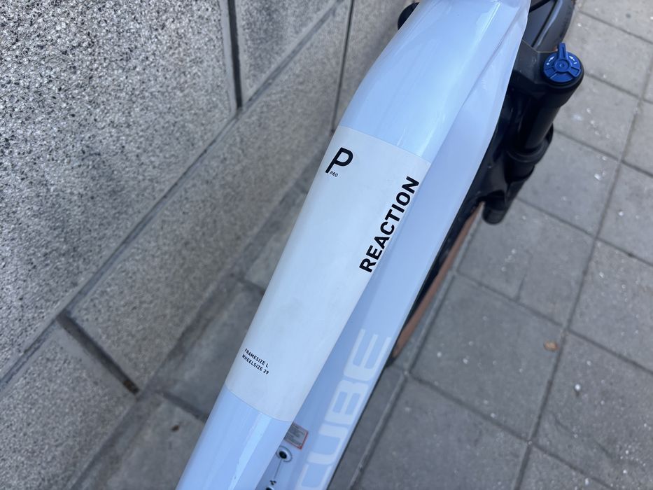 Електрически велосипед Cube reaction 29 цола