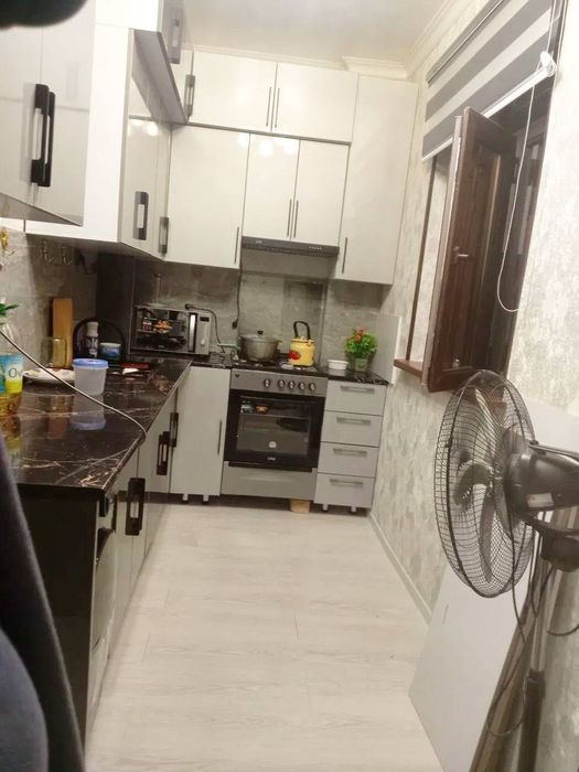 Яшнабад ЖК Азия Хаус продаю квартиру  2/7/8  44м2