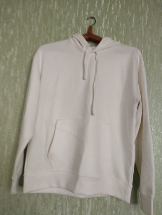 Худи белого цвета размер 52