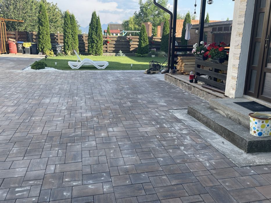 Vanzare, Montaj Pavaje, Dale, Borduri, Boltari