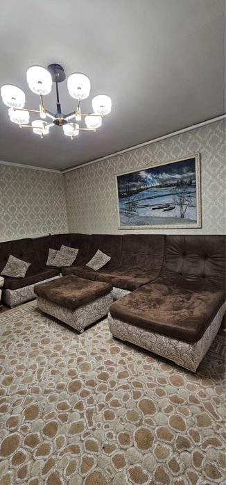 Продам Диван б/у.
