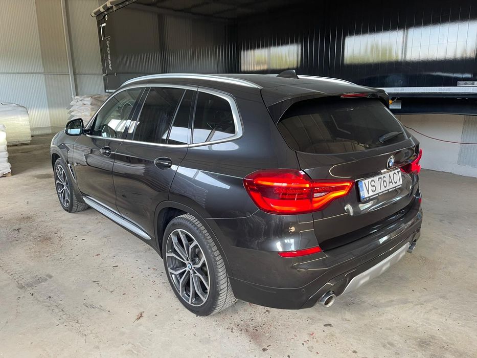Vind BMW X3  xline