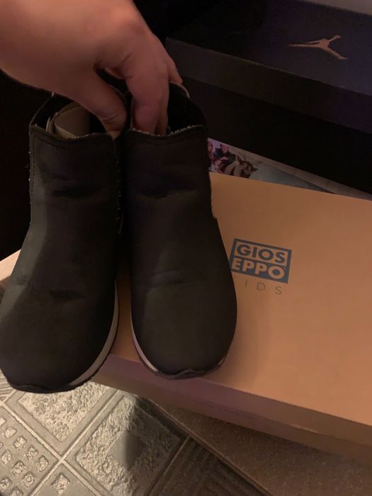 Обувки за момиче тип боти размер 33