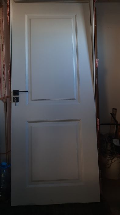 Uși de interior din lemn