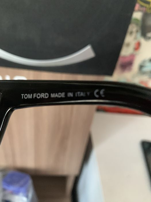 Продам очки солнцезащитные