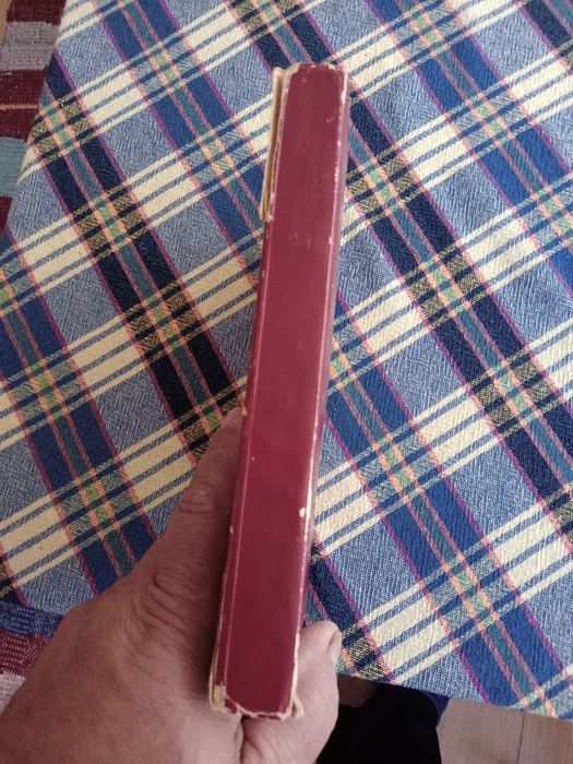 Vand carte veche "Din viata unui fiu de" Editie limitata. rege"