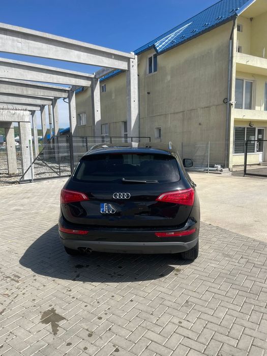 Vând Audi q5 4×4