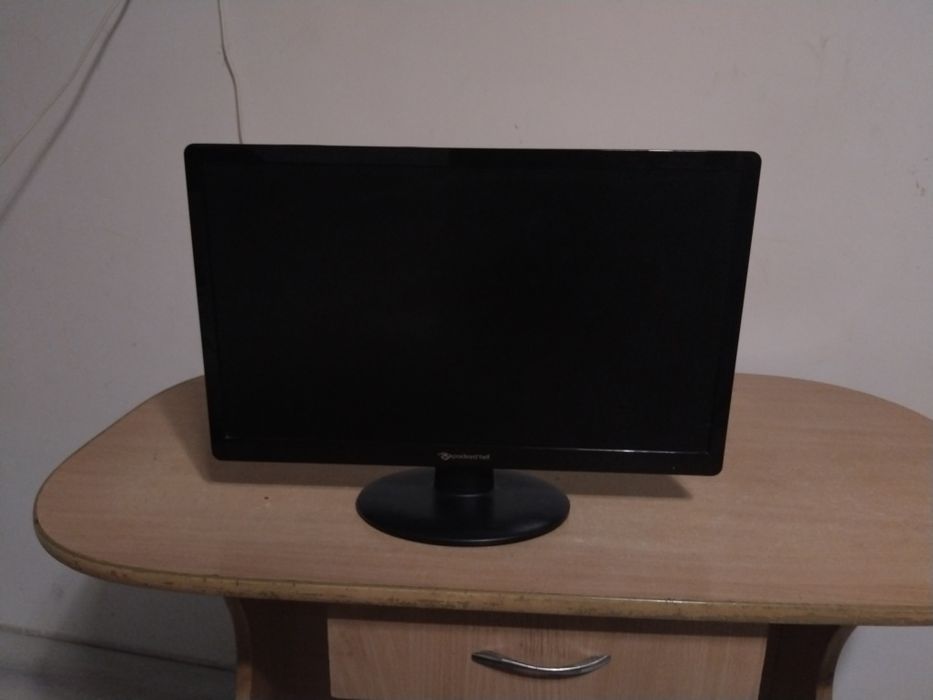 Монитор 75-60 герц