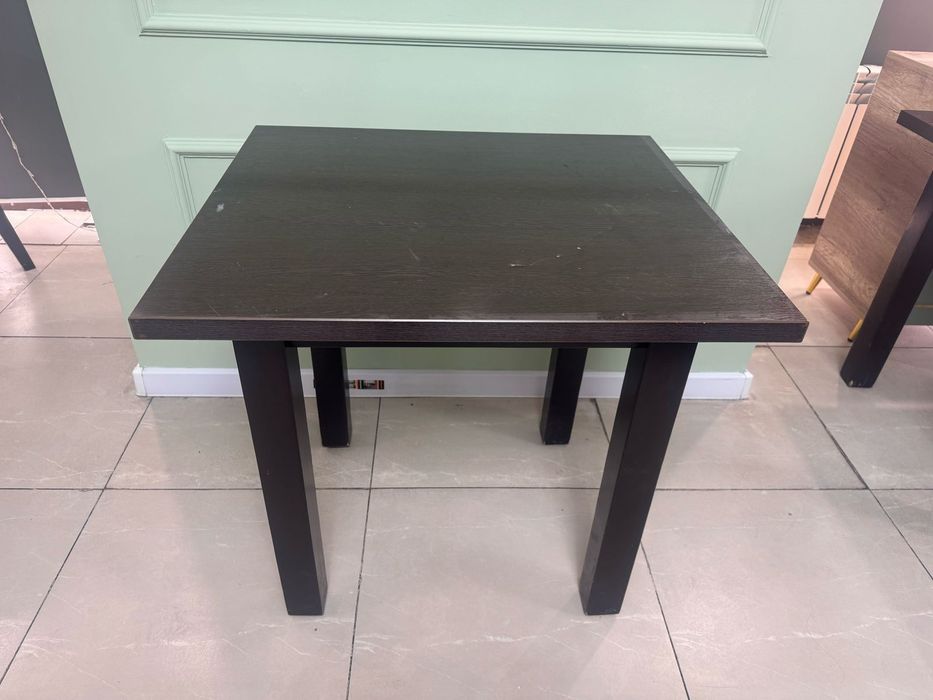 Продаю столы деревянные