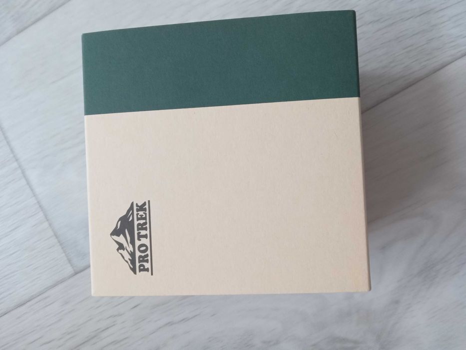 Часы Casio Pro Trek