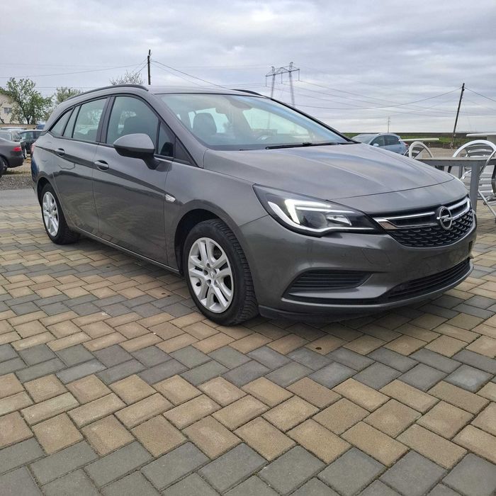 Se vinde: Opel Astra